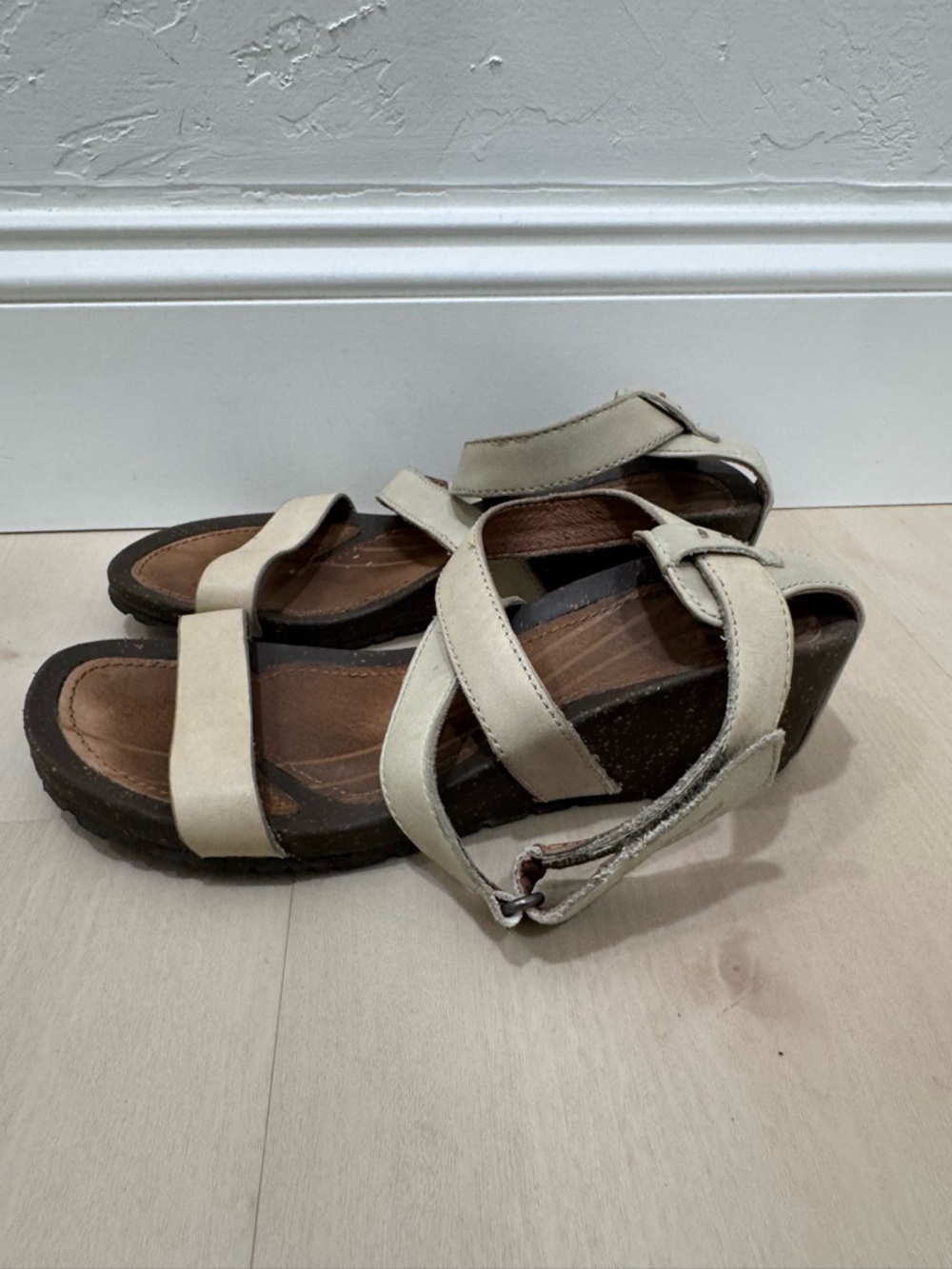 Teva Cabrillo Strap Wedge Sandal Women's 7 Brown Tan 1007732 Outdoor Athleisure - Picture 3 of 13